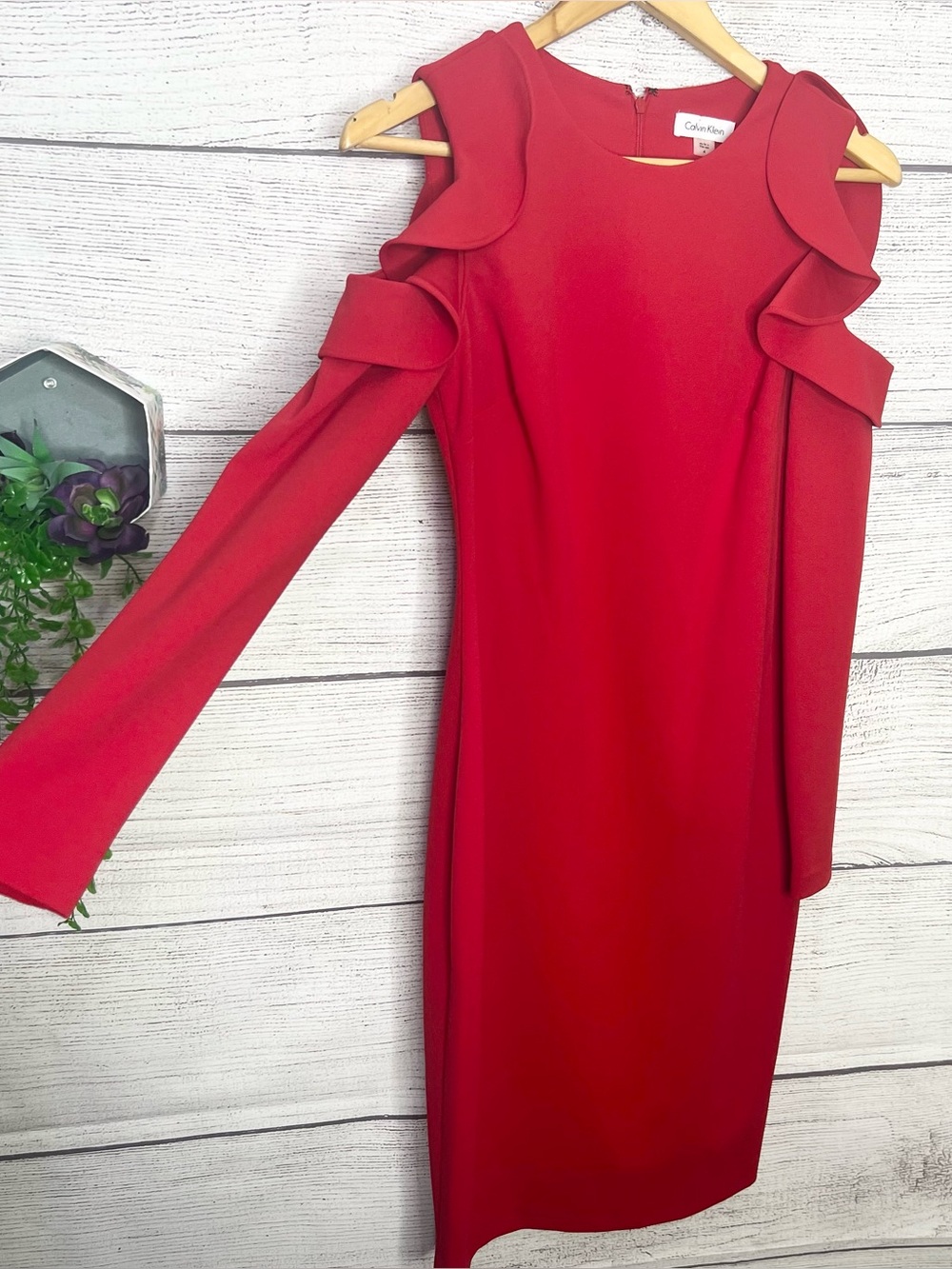NWT Calvin Klein Bold Red Ruffle Cold Shoulder Long Sleeve Dress Size 4 Small